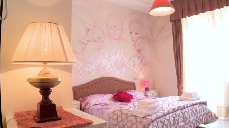 Hotel Julia Лидо дели Естенси Екстериор снимка